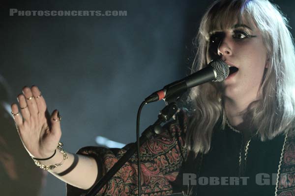 AUSTRA - 2011-12-15 - PARIS - La Maroquinerie - 